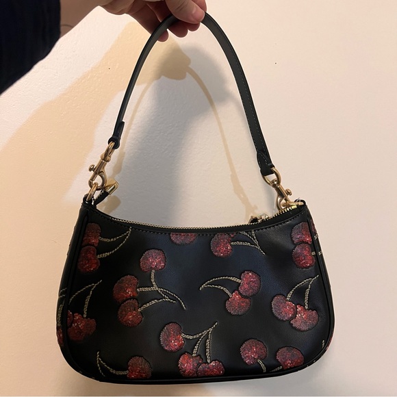NWT Coach! Teri Shoulder Bag With Cherry Print 🍒♥️ - Picture 4 of 10